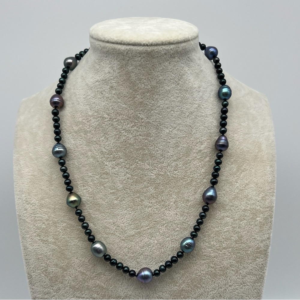Elegant Black and Silver Baroque Tahitian Pearl Necklace